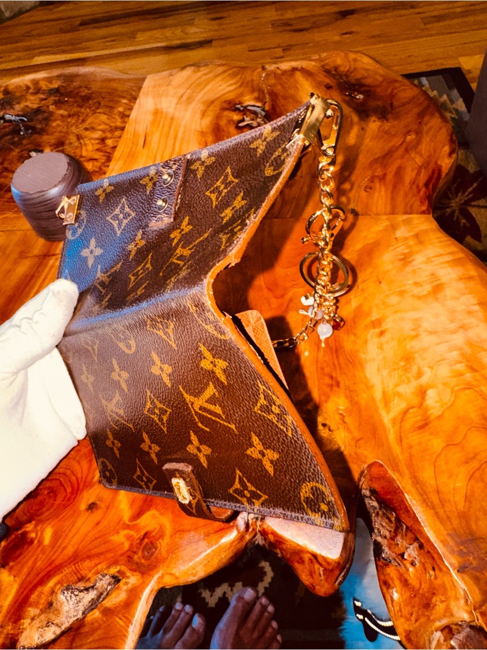 Louis Vuitton monogram wallet, reinvented fold converted Crossbody - Picture 12 of 15